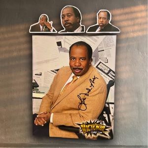Autographed Comicon Stanley portrait signed by Leslie David Baker 🔥 free decals